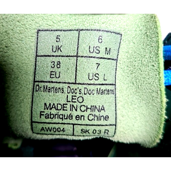 Dr. Martens TMNT Leonardo Boots GLOW IN THE DARK – Rare – Women’s 7 / Men’s 6 - Picture 9 of 14